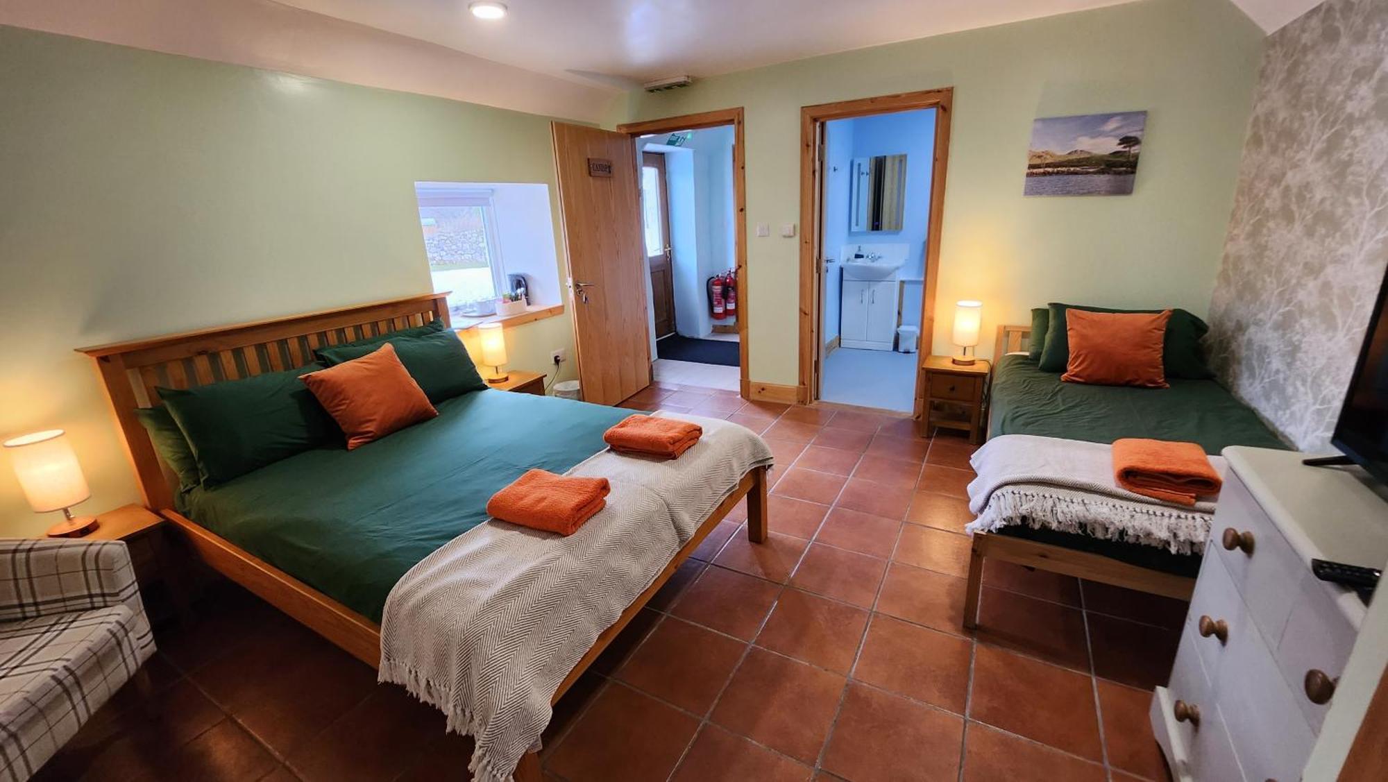 Inchnadamph Explorers Lodge Ngoại thất bức ảnh